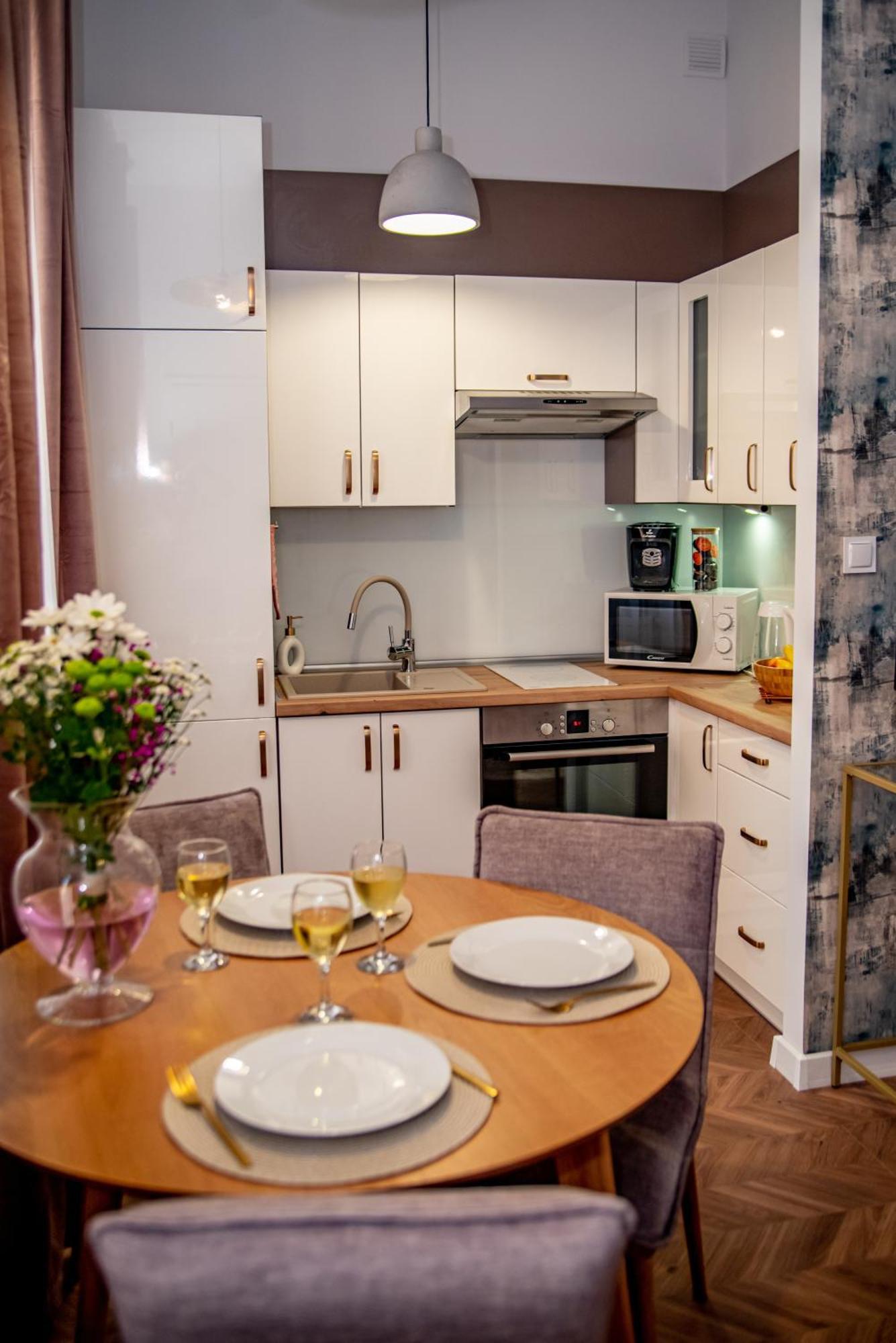 - Sloneczna Kamienica Apartment