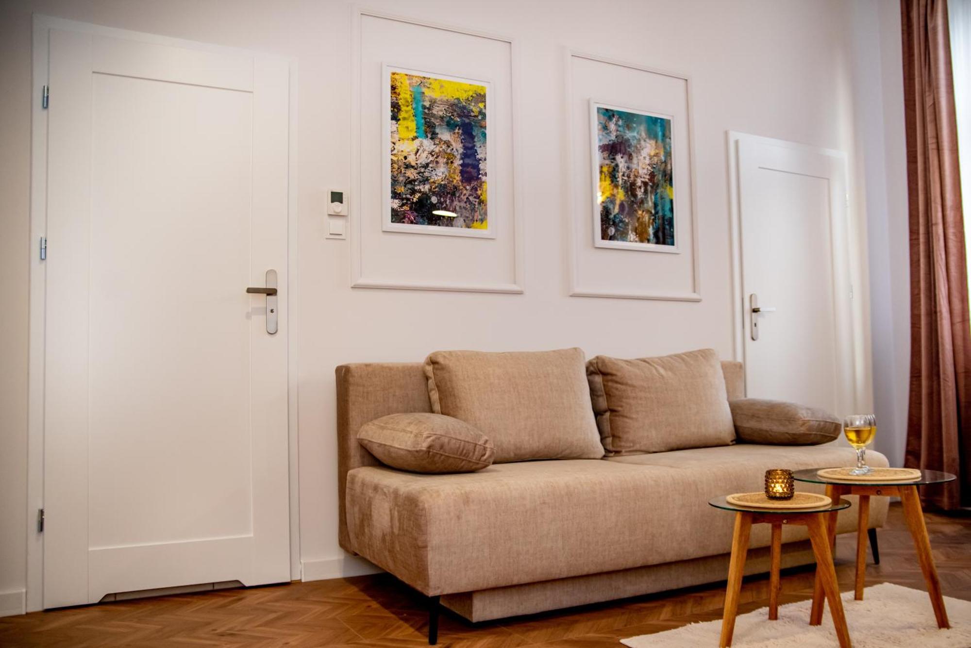 Apartment - Sloneczna Kamienica Częstochowa