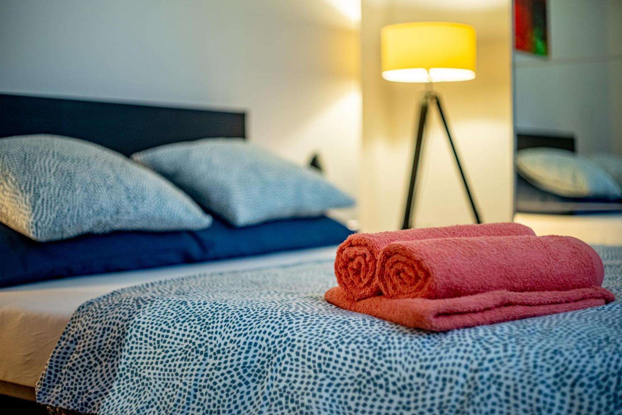 - Sloneczna Kamienica Apartment *